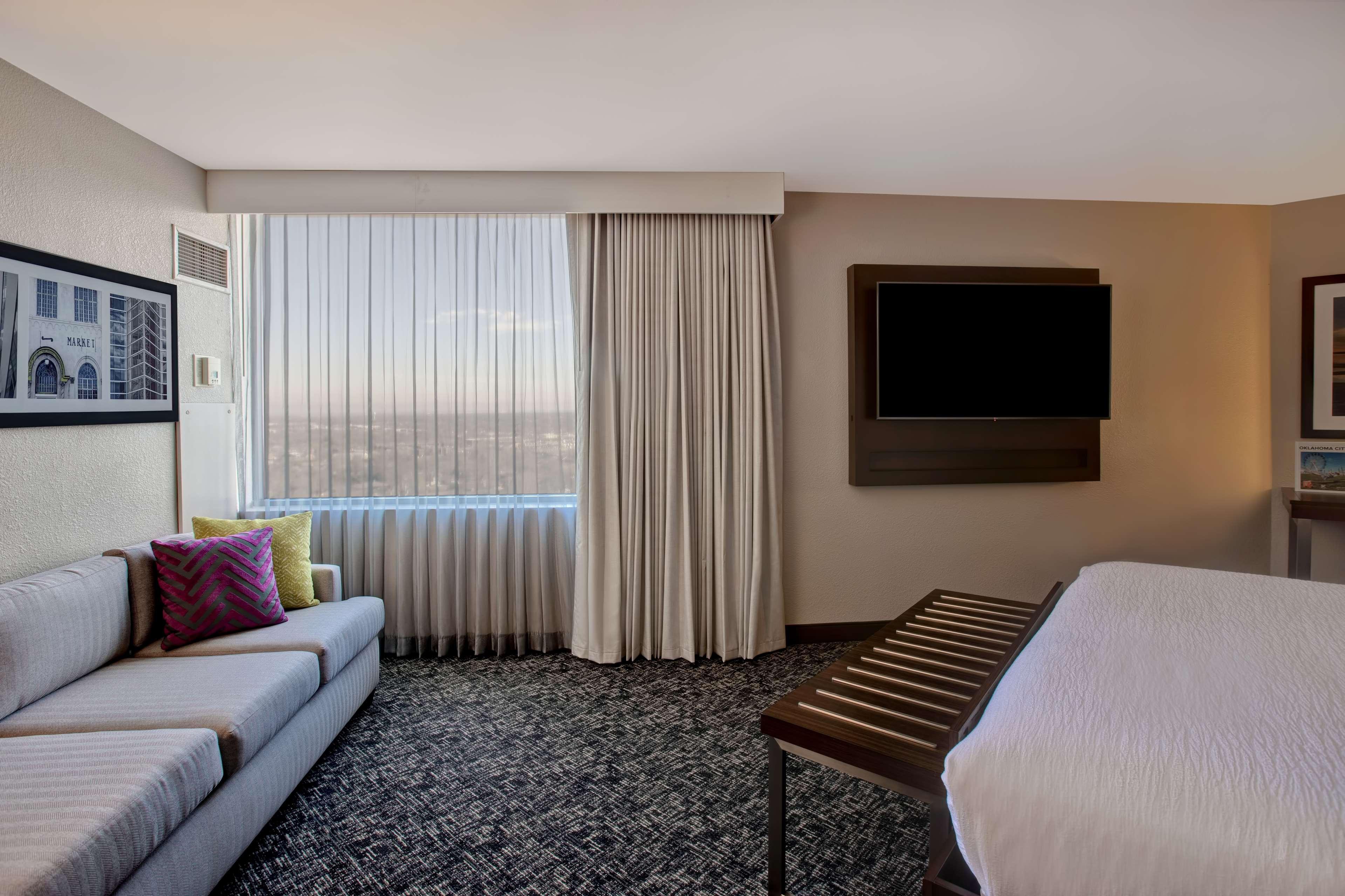 Embassy By Hilton Northwest Hotel Oklahoma City